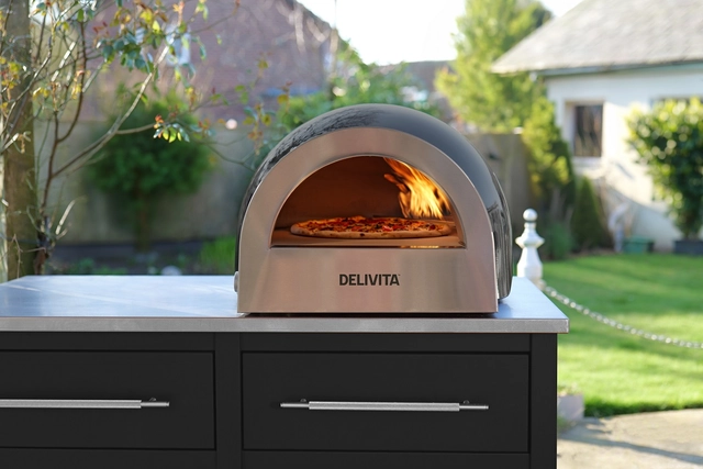 Delivita Flow Dual-Fuel Pizza Oven Very Black 