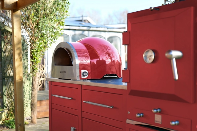 Delivita Flow Dual-Fuel Pizza Oven Chilli Red 