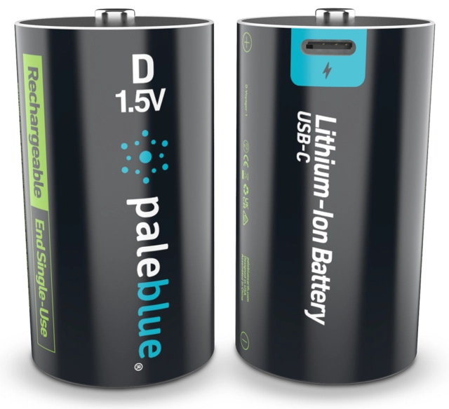 Pale Blue Voyager D Battery 2-pack of D Cell w/ 2x1 cable USB-C 