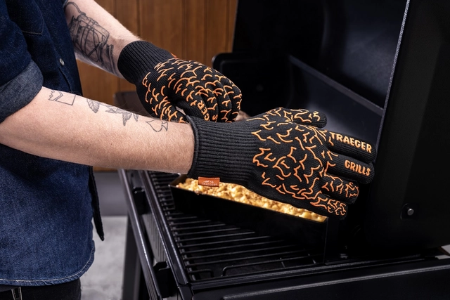 Traeger BBQ Mitts 
