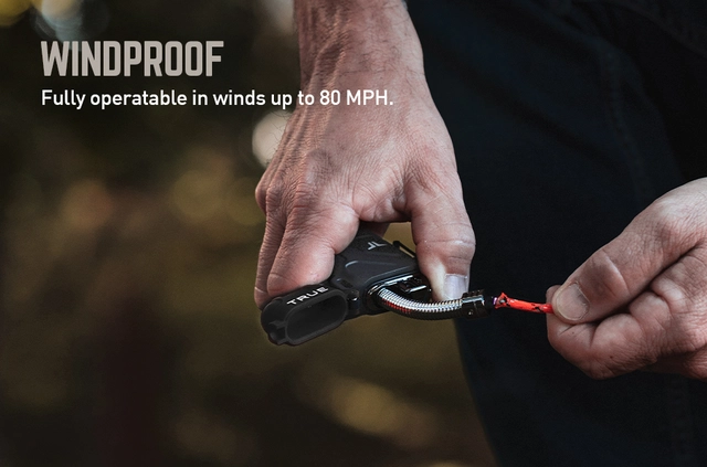 True Plasma Lighter Black 